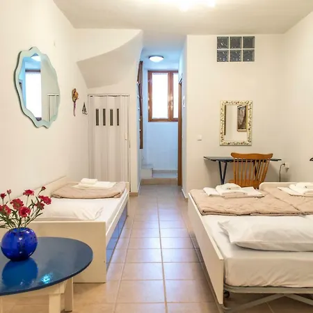 Semesterbostad Casa Costa 3 Mins To The Beach Garden Bbq *